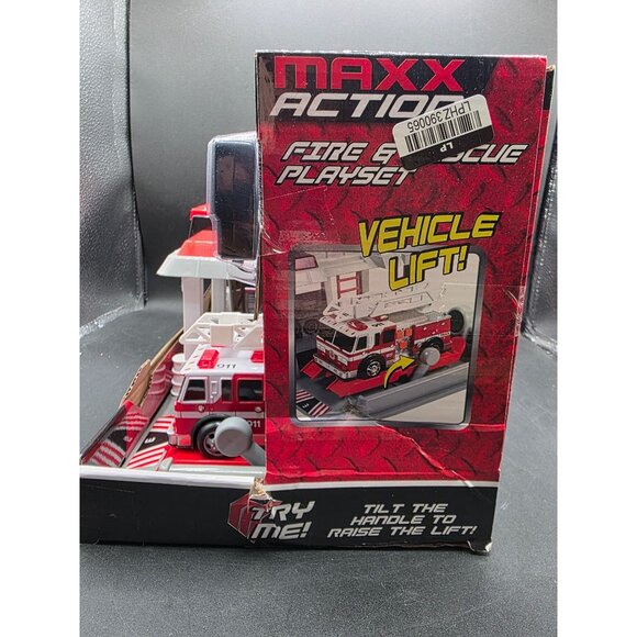 Maxx Action Rescue Fire & Rescue Play Set With Fire Truck Helicopter - Picture 5 of 10